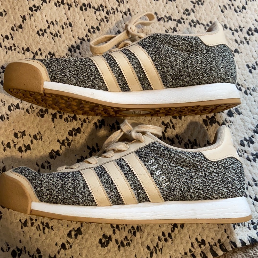 Adidas samoa tennis shoes